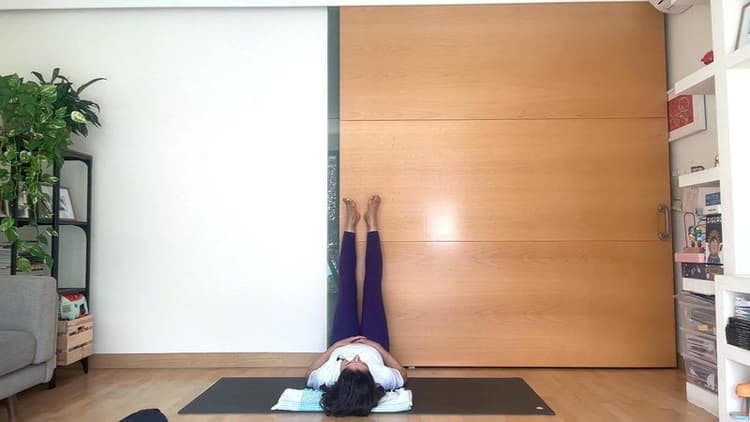 Fertility Yoga Exercise: Days 4-6 (End of Menstrual Phase)