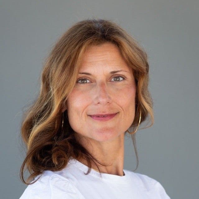 Pilar Manzanaro